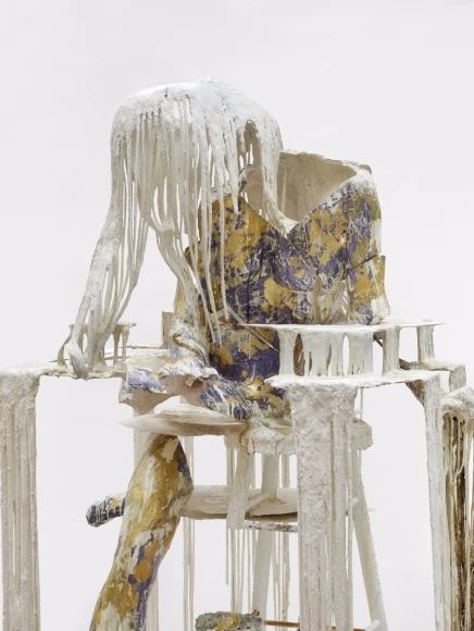 同行/被冻结的坍塌 | Diana Al-Hadid Hadid 同行 亚裔 美国 当代 艺术家 生活 工作 布鲁克林 雕塑 崇真艺客