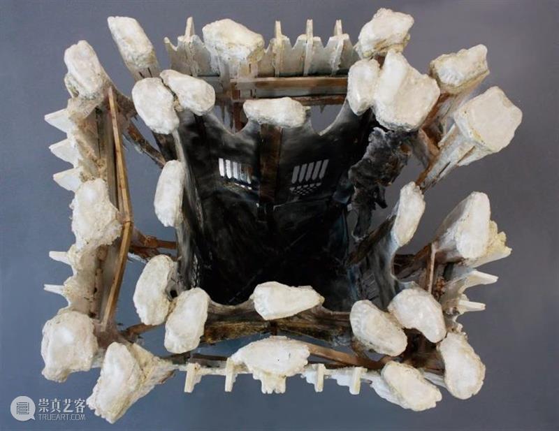 同行/被冻结的坍塌 | Diana Al-Hadid Hadid 同行 亚裔 美国 当代 艺术家 生活 工作 布鲁克林 雕塑 崇真艺客