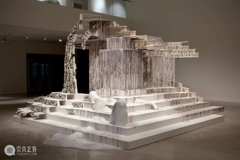 同行/被冻结的坍塌 | Diana Al-Hadid Hadid 同行 亚裔 美国 当代 艺术家 生活 工作 布鲁克林 雕塑 崇真艺客