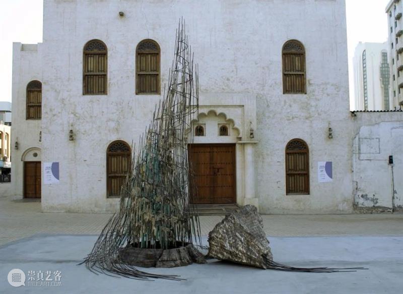 同行/被冻结的坍塌 | Diana Al-Hadid Hadid 同行 亚裔 美国 当代 艺术家 生活 工作 布鲁克林 雕塑 崇真艺客