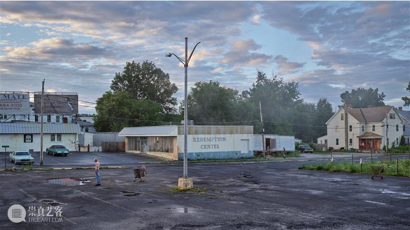 高古轩伦敦正在展出格利高里·克鲁德逊摄影作品个展「An Eclipse of Moths」 格利高里·克鲁德逊 个展 Moths 作品 高古轩 伦敦 view McLane高古轩 洛杉矶 画廊 崇真艺客