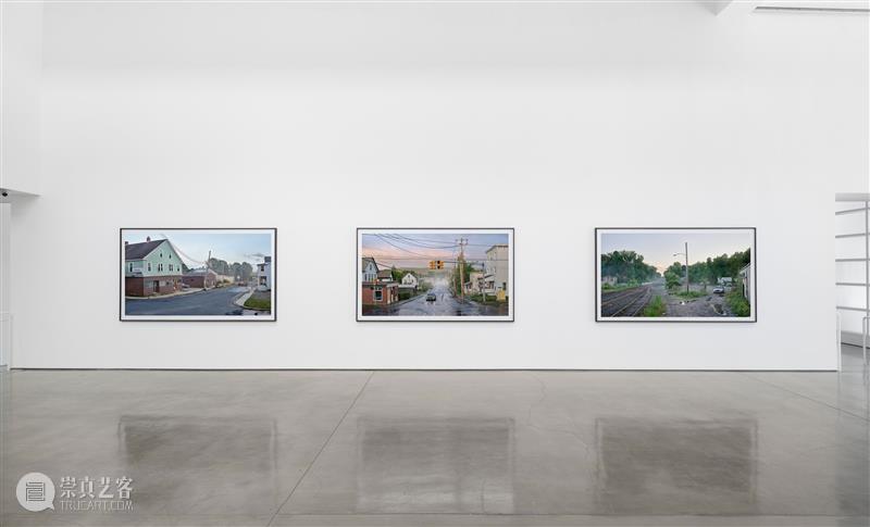 高古轩伦敦正在展出格利高里·克鲁德逊摄影作品个展「An Eclipse of Moths」 格利高里·克鲁德逊 个展 Moths 作品 高古轩 伦敦 view McLane高古轩 洛杉矶 画廊 崇真艺客