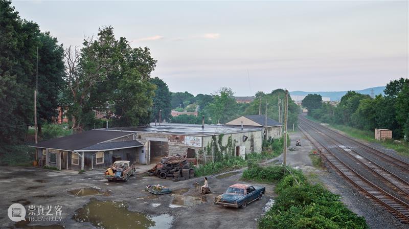 高古轩伦敦正在展出格利高里·克鲁德逊摄影作品个展「An Eclipse of Moths」 格利高里·克鲁德逊 个展 Moths 作品 高古轩 伦敦 view McLane高古轩 洛杉矶 画廊 崇真艺客