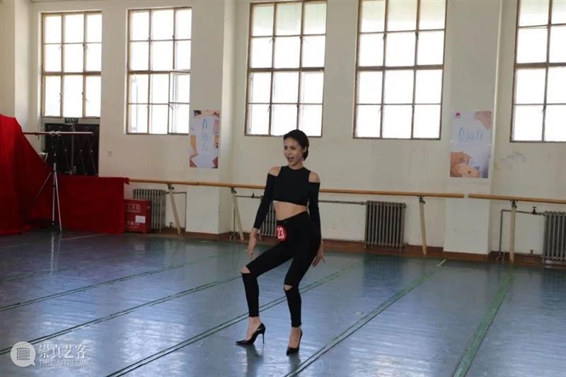 阿云嘎主演音乐剧《在远方》首轮演员面试,来了很多超帅的“快递小哥” 音乐剧 在远方 阿云嘎 小哥 演员 北京歌剧舞剧院 白玉兰奖 电视剧 青年人 主线 崇真艺客