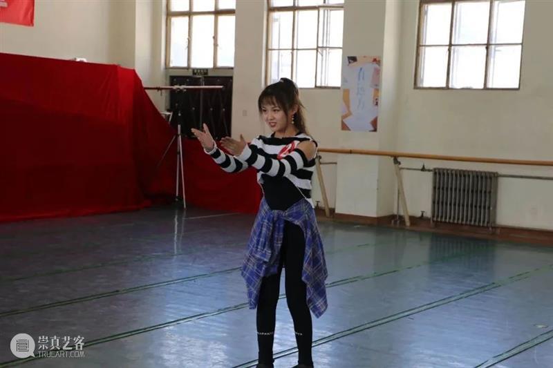 阿云嘎主演音乐剧《在远方》首轮演员面试,来了很多超帅的“快递小哥” 音乐剧 在远方 阿云嘎 小哥 演员 北京歌剧舞剧院 白玉兰奖 电视剧 青年人 主线 崇真艺客