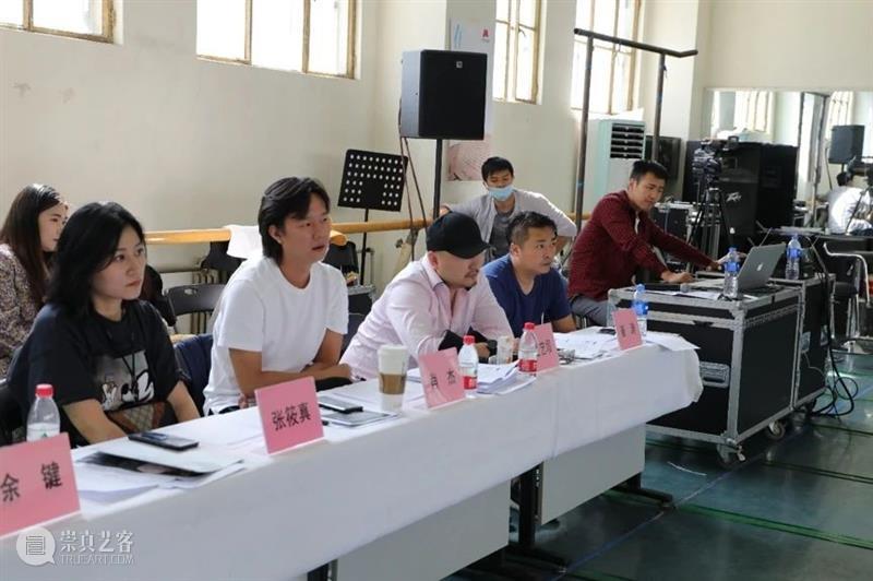 阿云嘎主演音乐剧《在远方》首轮演员面试,来了很多超帅的“快递小哥” 音乐剧 在远方 阿云嘎 小哥 演员 北京歌剧舞剧院 白玉兰奖 电视剧 青年人 主线 崇真艺客