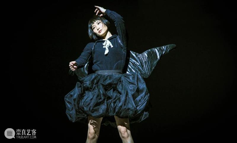 大人们根本不会懂的! 大人们 思想 生活 面团 模子 北京 蜂巢剧场 生命 少女 塞茜尔 崇真艺客