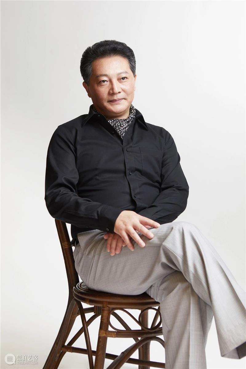 主演:钱程 | 《家客》是熟悉的,又是陌生的。 视频资讯 上海话剧艺术中心 家客 钱程 主演 中国 人物 上海 法师 滑稽戏 独脚戏 话剧 崇真艺客