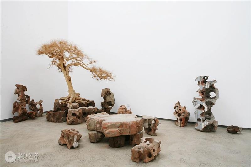 祥山 · 展评 | 巫鸿：火与玉的启示——谈史金淞作品  巫鸿 作品 史金淞 火与玉 祥山 展评 巫鸿 机械 底座 真人 玉雕 崇真艺客