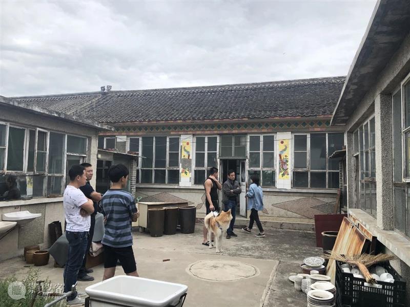 乡村自宅+夜阑星舍民宿 / 阿穆隆设计工作室 视频资讯 ADCNews 民宿 乡村 阿穆隆 工作室 自宅+夜阑星舍 金伟琦 业主 父亲 老人 农民 崇真艺客