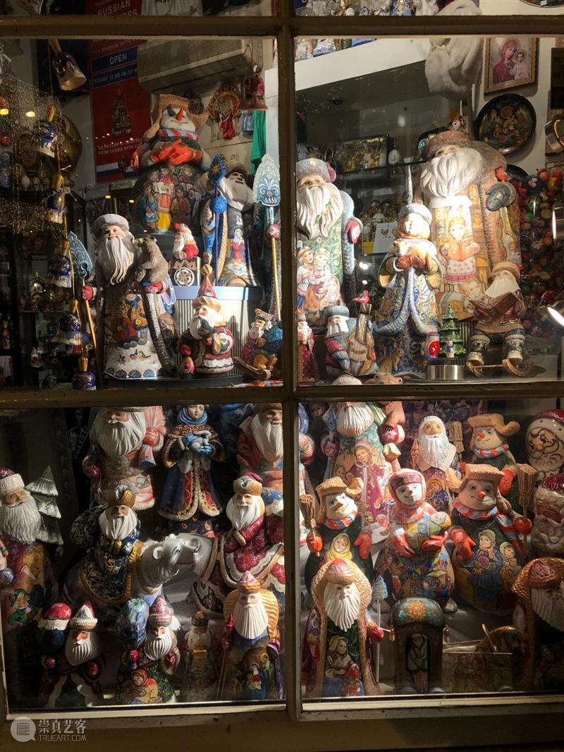 董鹤 | 欧行小记 视频资讯 Hi艺术中心 董鹤 小记 巴洛克 蓝丝绒 个展 展期 时间 电话 地址 北京市朝阳区 崇真艺客