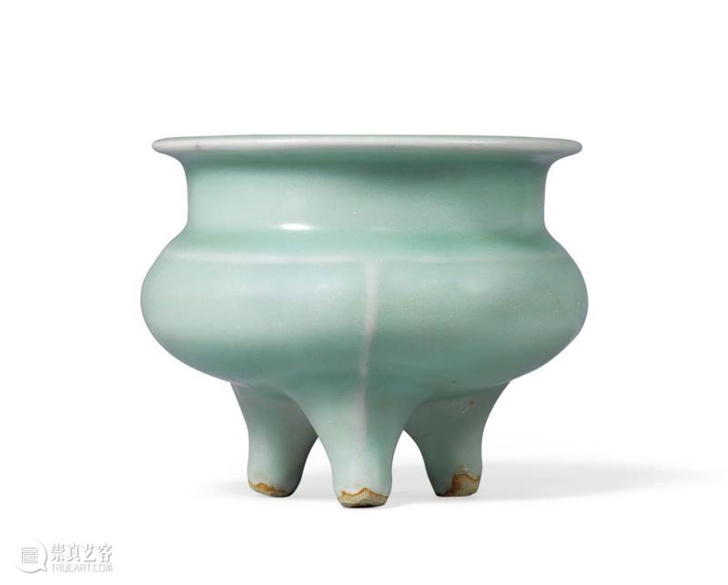 【嘉德香港・秋拍倒数】远山晚翠·龙泉青瓷  中国嘉德（香港） 嘉德 香港 龙泉青瓷 远山 中国 拍卖会 瓷器 预展 am｜璧光盈袖 居易 崇真艺客