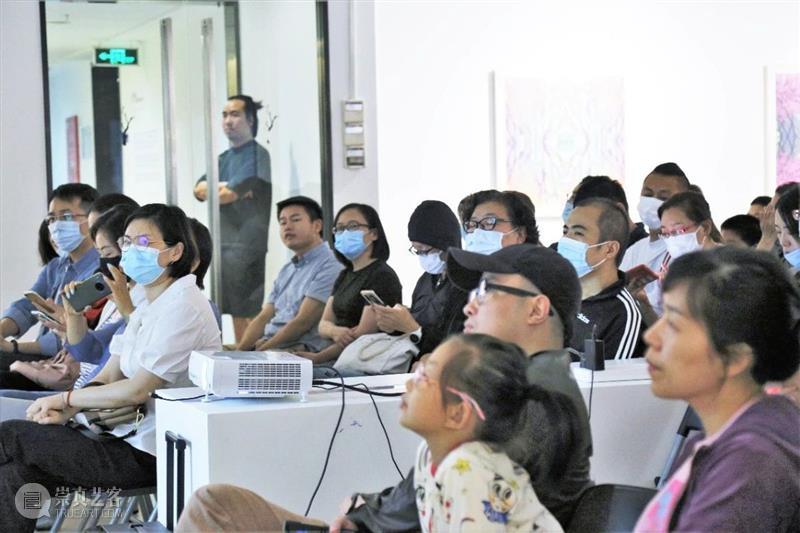 LCAM Night | Rhodes: 技术应避免使人们各自成为数据的孤岛 视频资讯 临港当代美术馆 技术 人们 数据 孤岛 Rhodes Night NIGHT Century 临港 当代美术馆 崇真艺客