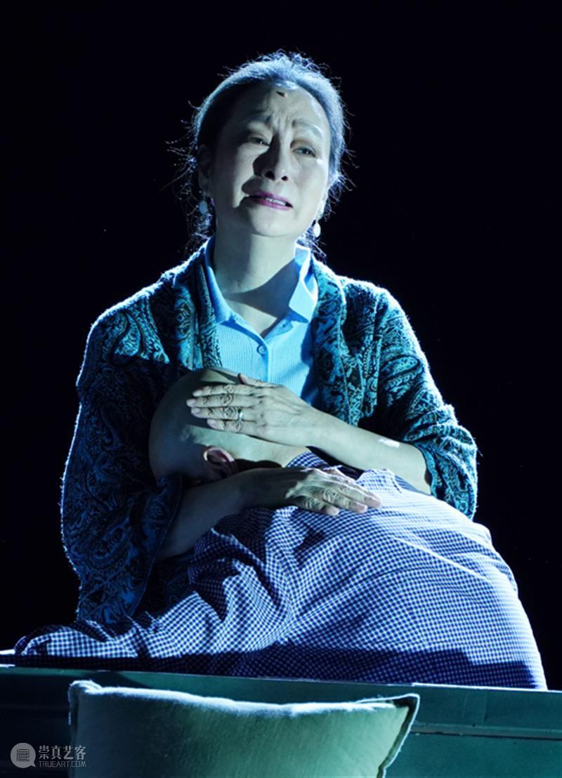 奚美娟|我怎么走进芳西雅这个角色 ——《洋麻将》排演札记 奚美娟 芳西雅 角色 洋麻将 奚美娟 札记 摘要 美国 唐纳德 柯培恩 百老汇 崇真艺客