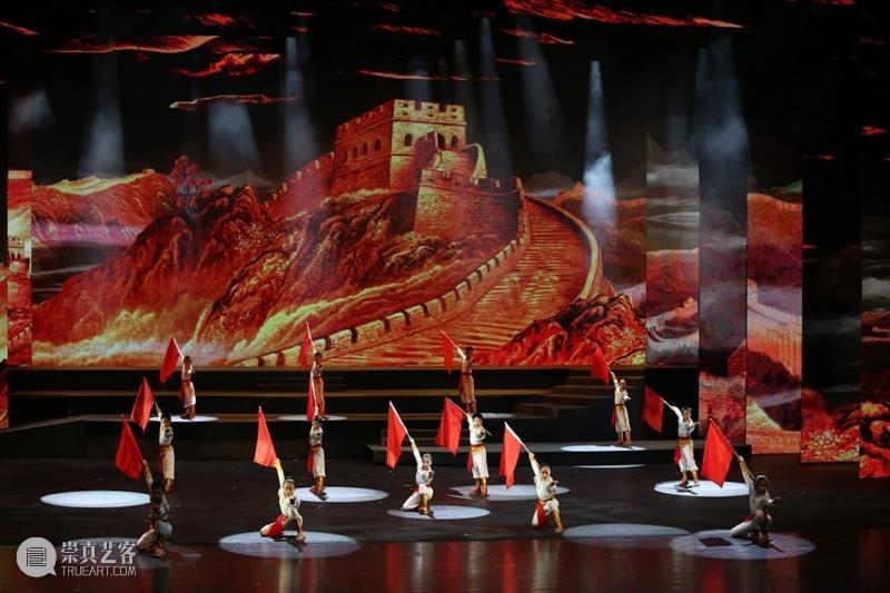 “我和祖国一起成长”主题活动在国家大剧院成功举办 国家大剧院 祖国 主题 活动 中国 中国宋庆龄基金会 中国福利会 北京市教育委员会协办 全国 青少年 崇真艺客