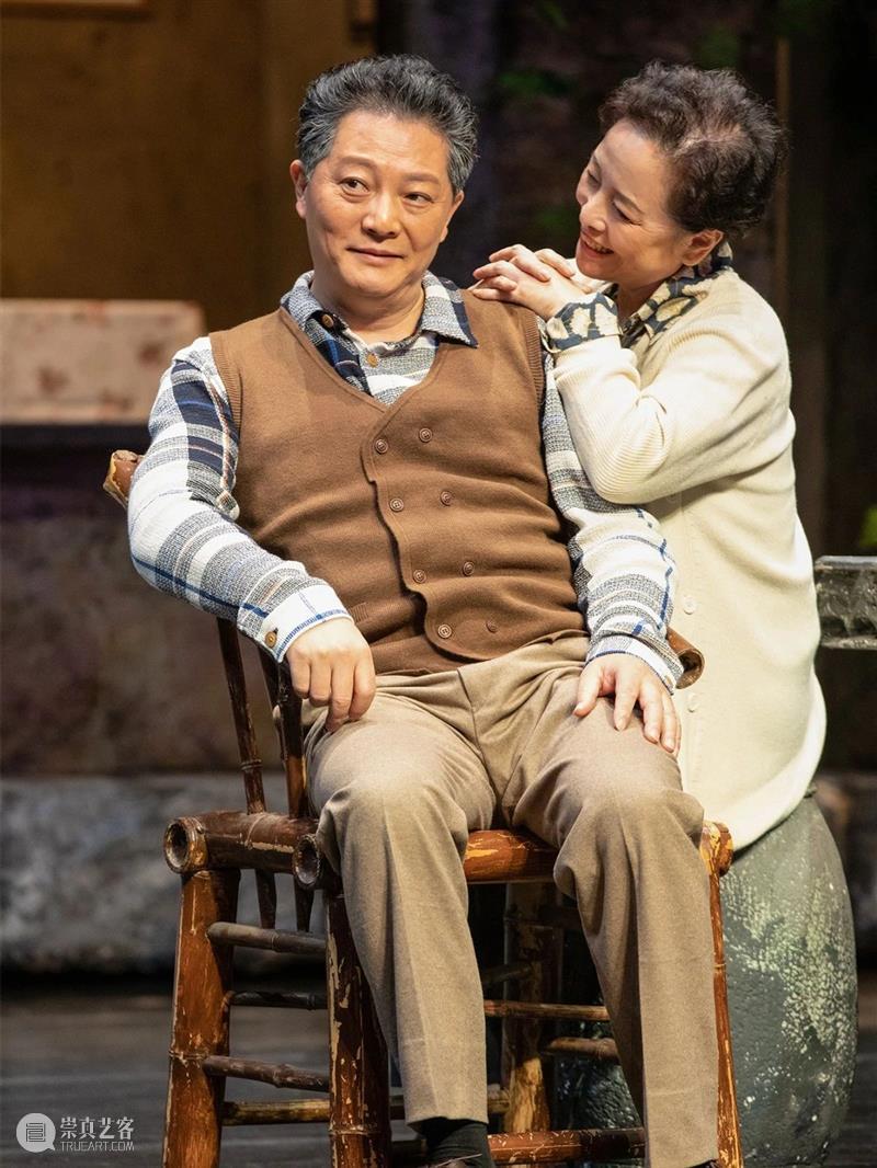 《家客》再归来 | 周野芒、宋忆宁、钱程同台飚戏叙说人生! 家客 周野芒 宋忆宁 钱程 人生 1976.m4a00 主题曲 话题 时代 巨人 崇真艺客