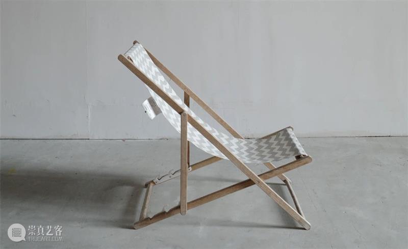 2020 OCT-LOFT公共艺术展 | 废弃家具只是放错位置的资源。 资源 OCT LOFT 家具 位置 艺术展 目光 器物 物品 需求 崇真艺客