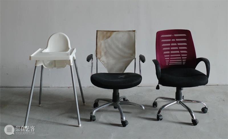 2020 OCT-LOFT公共艺术展 | 废弃家具只是放错位置的资源。 资源 OCT LOFT 家具 位置 艺术展 目光 器物 物品 需求 崇真艺客