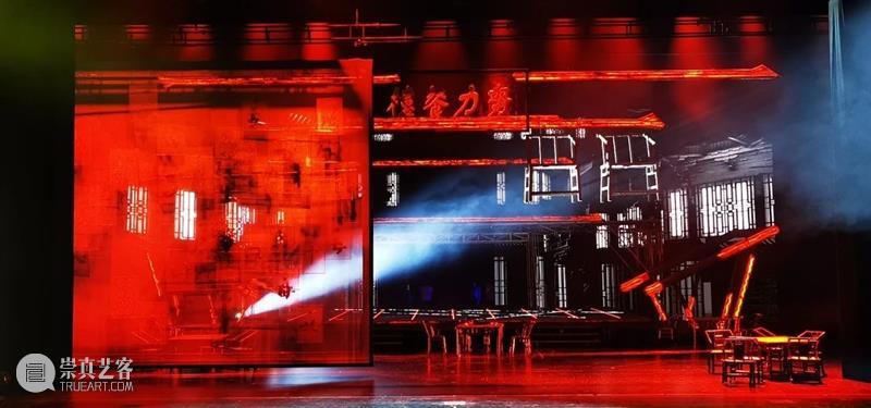 《骑兵》《石榴花开》《红旗》《努力餐》《朱自清》——五部“荷花奖”作品精彩剧照赏析 荷花奖 作品 骑兵 朱自清 石榴花开 红旗 努力餐 剧照 上方 中国舞台美术学会 崇真艺客