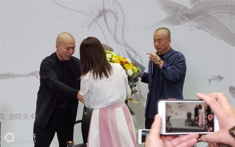 “话生活、话艺术——策展人刘春杰对话艺术家周京新” 活动圆满举行 活动 周京新 艺术 生活 策展人 刘春杰 艺术家 现场 虫鸣 鱼翔浅底 崇真艺客