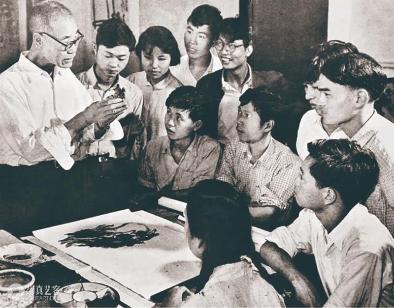 【保利拍卖十五周年】清气袭人 生意盎然 | 陈永怡解读潘天寿《榴实蕙兰图》 潘天寿 榴实蕙兰图 袭人 生意 陈永怡 保利拍卖 清气 虚实 无疏 疏密 崇真艺客