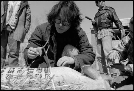 展览预告 | “徐志伟镜头下的中国当代艺术1992-2002”将于10月16日在合美术馆开幕 徐志伟 镜头 中国 艺术 合美术馆 时间 地点 合美术馆5号 出品人 黄立平 崇真艺客