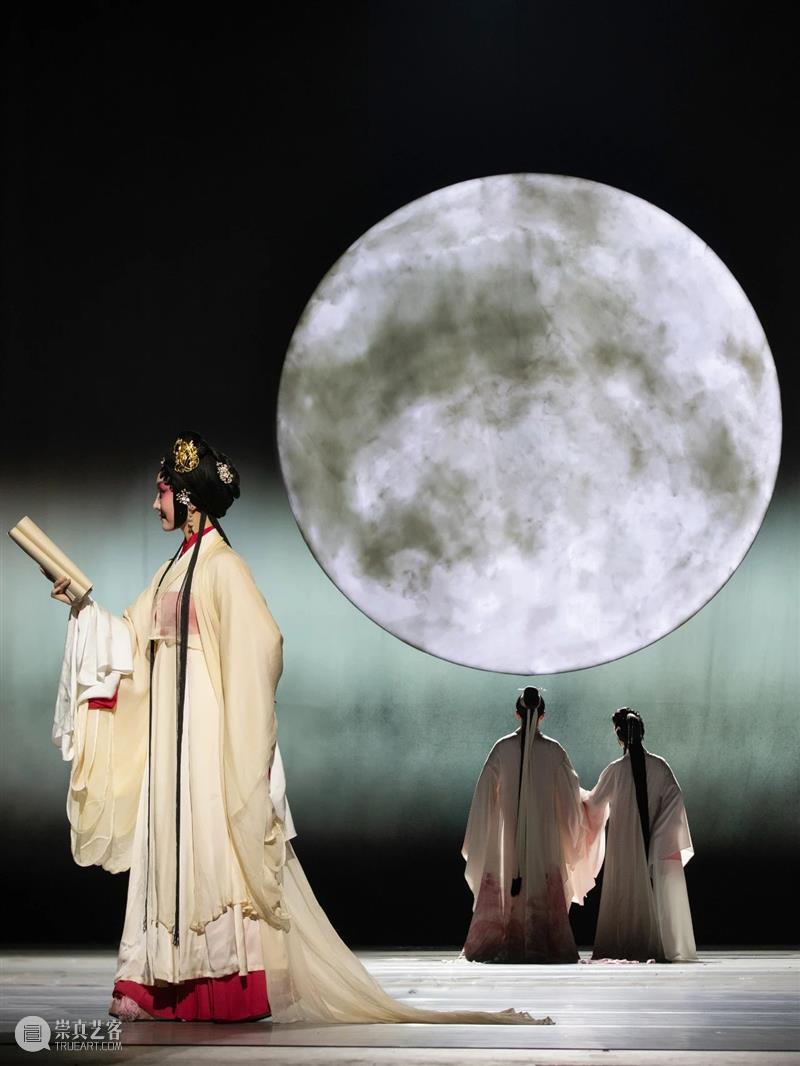 这台让人看哭、鸽了一年的昆曲，制作升级后终于可以二刷了！ 昆曲 浮生六记 社交 平台 班底 生死 鸿沟 罗周 编剧 上海大剧院 崇真艺客