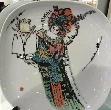 【活动预告】艺粟工坊×工艺美院 | 瓷刻书盘画体验 活动 艺粟工坊 工艺美院 瓷刻书盘画 上海 市民 终身 文化 艺术 基地 崇真艺客