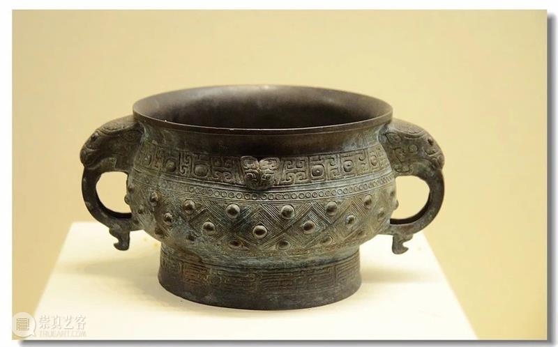 国家重器——青铜器欣赏 国家 重器 青铜器 析子孙父乙扁足鼎 晚期 蟠龙纹盘 康侯方鼎 西周 早期 蟠龙 崇真艺客