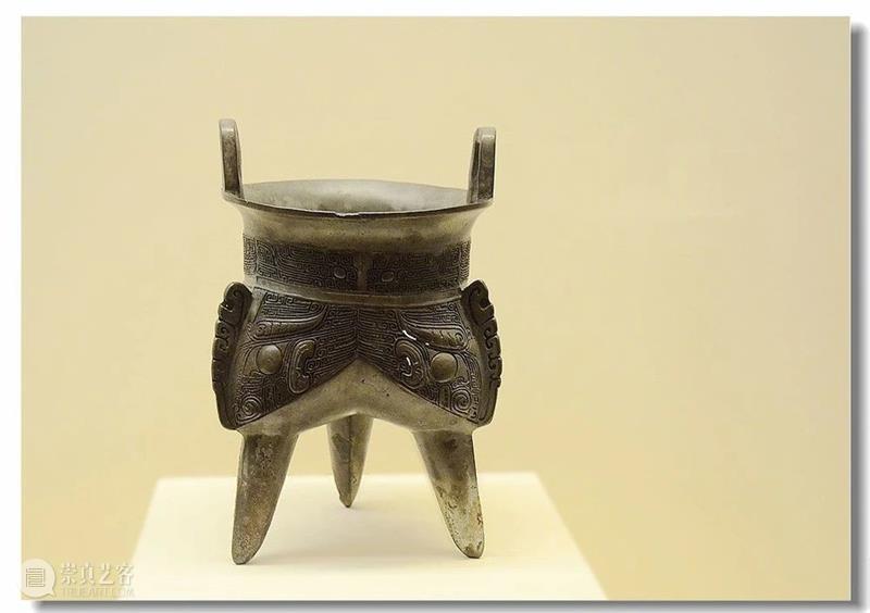 国家重器——青铜器欣赏 国家 重器 青铜器 析子孙父乙扁足鼎 晚期 蟠龙纹盘 康侯方鼎 西周 早期 蟠龙 崇真艺客