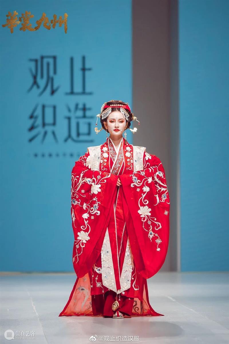 汉服走秀因“吵架”火上微博热搜,1000万网友围观心疼!热爱岂能用钱赔偿? 汉服 微博 网友 本文 公众 efifan 很多人 成都 华裳 九州 崇真艺客