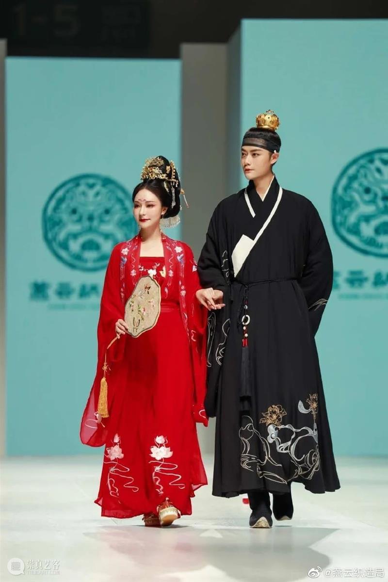 汉服走秀因“吵架”火上微博热搜,1000万网友围观心疼!热爱岂能用钱赔偿? 汉服 微博 网友 本文 公众 efifan 很多人 成都 华裳 九州 崇真艺客