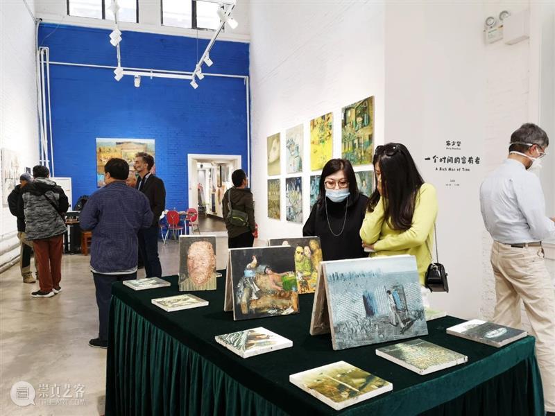 开幕分享 |  一个时间的富有者 - 农少华个展现场！ 时间 富有者 农少华 个展 现场 you November scene 嘉宾 艺术家 崇真艺客