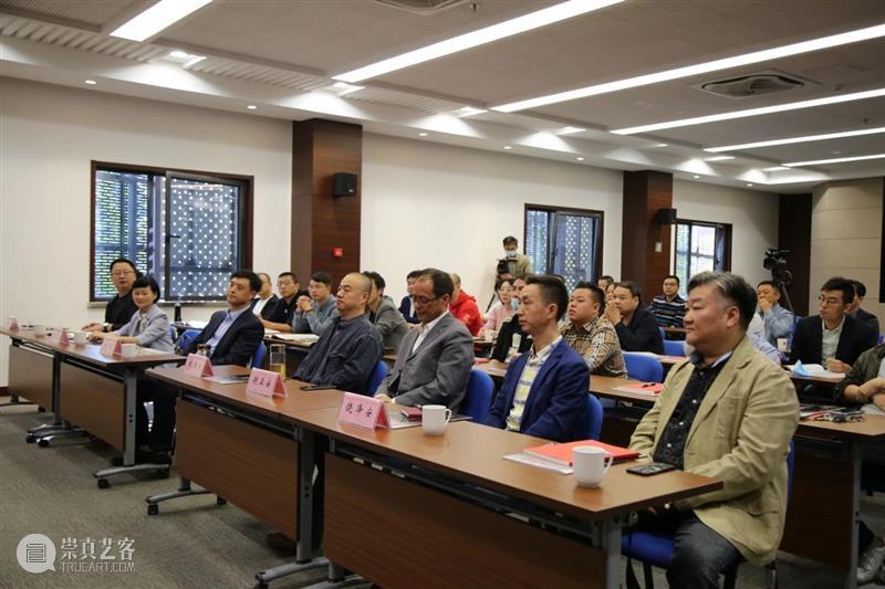 抱云堂书院中国书法篆刻创作研修读书会人才培养计划开班仪式成功举办 仪式 云堂书院中国书法篆刻创作研修读书会 计划 现场 南京书画院 金陵美术馆 报告 中共 南京市委 常委 崇真艺客