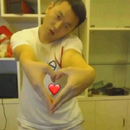 张艺谋新片《一秒钟》定档​；《李卫当官》时隔20年将翻拍 张艺谋 李卫当官 新片 定档 影视 好剧 小豆 全国 影片 张译 崇真艺客