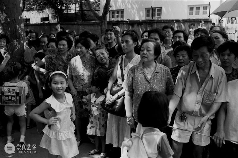 【中华艺术宫 | 旁逸斜出】看生活百态,写出最美画卷 百态 生活 画卷 中华艺术宫 海上 温情 城厢 街区 世间 龚建华 崇真艺客