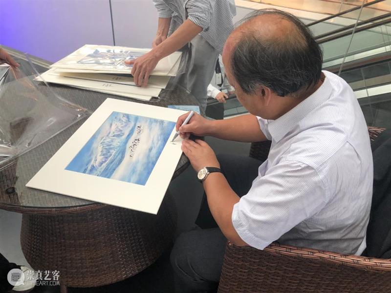 超值收藏！艺术家亲笔签名周边限量发售 艺术家 周边 琴瑟和鸣 乐震文 张弛 尾声 心里 艺术 衍生品 艺术商店 崇真艺客