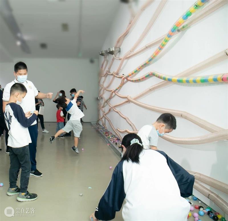 今日美育丨格十三来了 美育 丨格 格十三 今日美术馆 Kids Power 大使 儿童 助力者 趣味 崇真艺客
