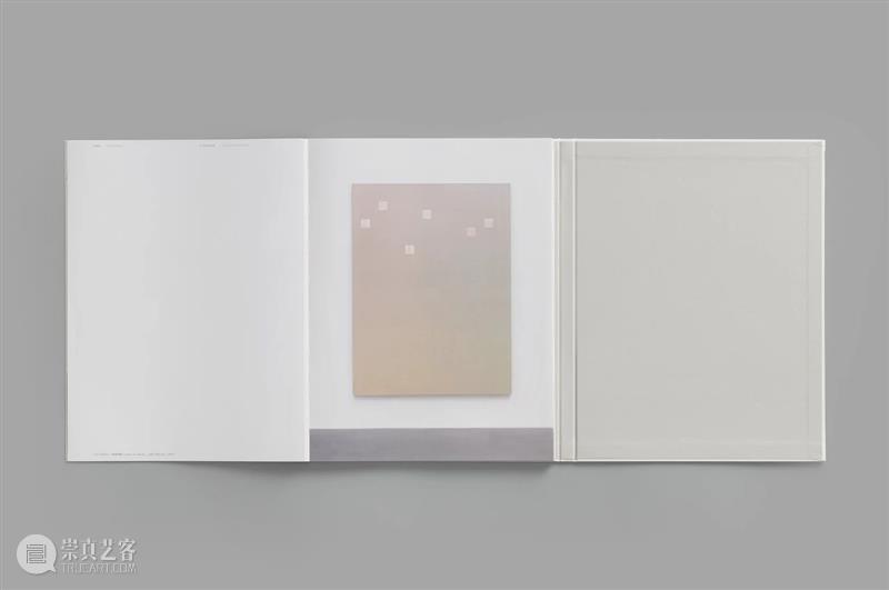 【画册发布】《张雪瑞——三个航标的河流》展览画册设计手记 画册 张雪瑞——三个航标的河流 手记 封面 视觉 作品 局部 四色 哑光 方块处 崇真艺客