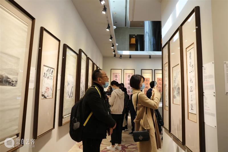 中贸圣佳25周年春拍预展圆满落幕,明日正式举槌! 预展 拍卖会 Sungari Anniversary Auction Preview 地点 北京千禧大酒店 北京市朝阳区东 三环 崇真艺客