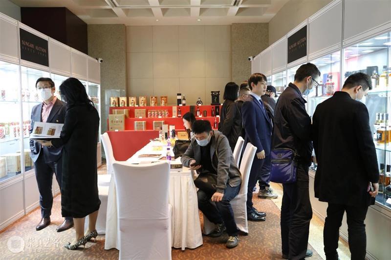 中贸圣佳25周年春拍预展圆满落幕,明日正式举槌! 预展 拍卖会 Sungari Anniversary Auction Preview 地点 北京千禧大酒店 北京市朝阳区东 三环 崇真艺客