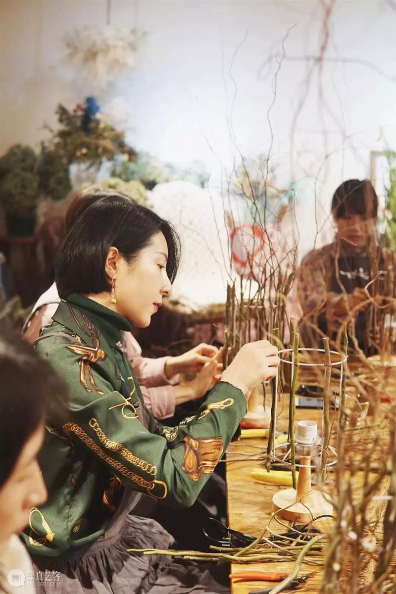 重阳特辑 | 编织一盏温暖整个冬天的龙柳灯 特辑 龙柳 九九 过后 白日 夜晚 时间 气温 寒夜 灯火 崇真艺客