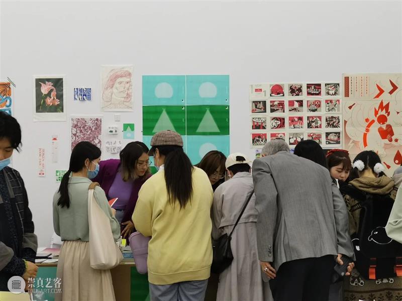 今天你错过了什么？| UNFOLD 2020艺术书展 UNFOLD 艺术 书展 Creek Soho Loft M50创意园 上海艺术书展组委会 上海 帷幕 崇真艺客