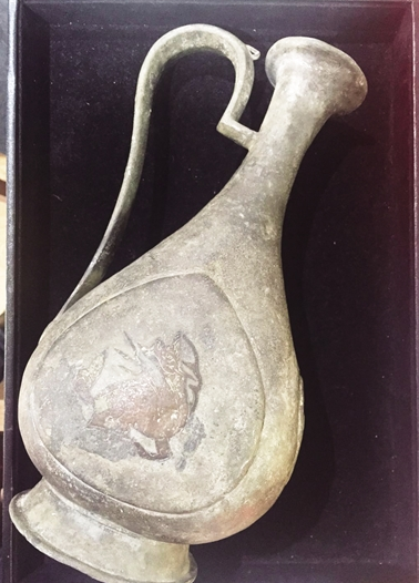 明代锡铜酒壶造型精巧高贵 酒壶 造型 物件 多年前 古代 酒具 中国 文化 古人 时代 崇真艺客