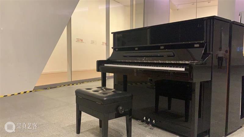 艺趣 | “你的” 钢琴弹奏季 钢琴 艺趣 弹奏季 海上世界文化艺术中心 音乐 爱好者 乐章 网络 红人 爷爷 崇真艺客