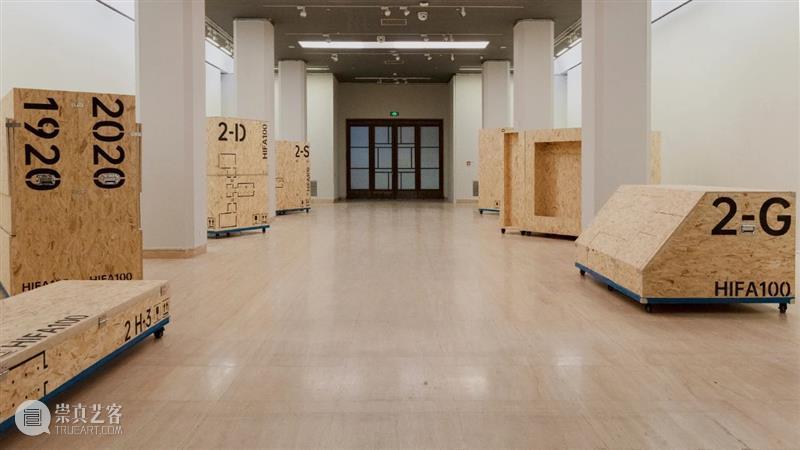 世纪美育 丨 湖北美术学院办学100周年艺术文献作品展 丨 设计学科 艺术 世纪 美育 湖北美术学院 文献 作品展 学科 END IFA 小编 崇真艺客