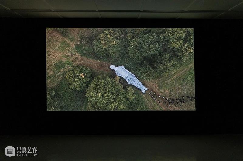 JR意大利首次个展「奥梅利亚•康塔迪纳」暨同名影片首映，围绕承诺、自由与身份重述传统乡村文化 梅利亚 意大利 个展 身份 康塔迪纳 乡村 文化 影片 JR奥 康塔迪纳Omelia 崇真艺客