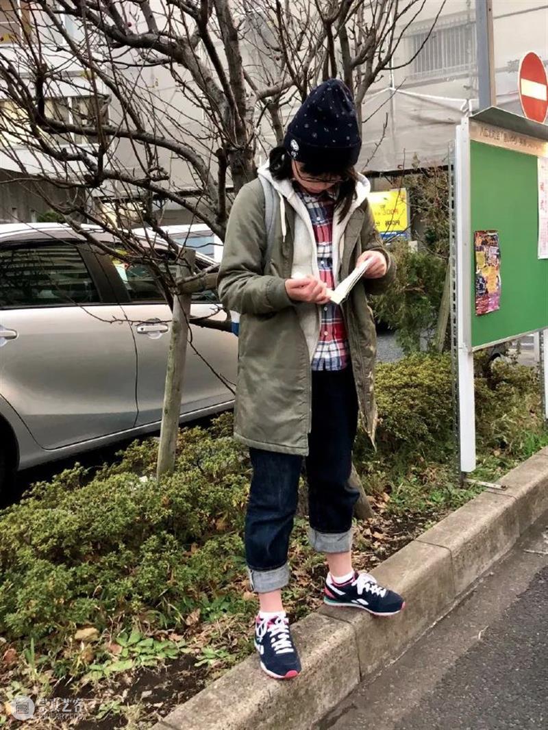READ IT ANYTIME｜阅读照亮世界 世界 READ read anytime Reader feng 阅读者 WORLD简枫 世界的阅读者 作者 崇真艺客