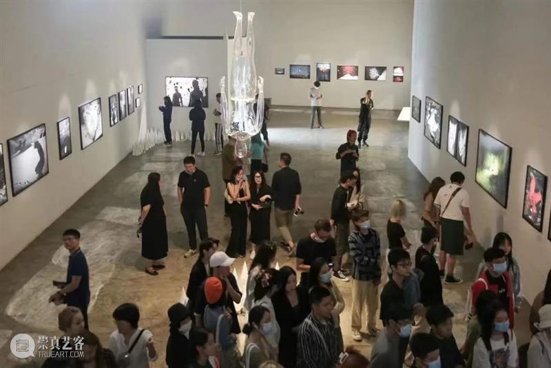 即将闭幕 | 《荒糖——神思远个展》《野望——陈荣辉个展》 荒糖 神思远个展 野望——陈荣辉个展 三影堂+3画廊 艺术家 神思远 陈荣辉 个展 野望 展期 崇真艺客