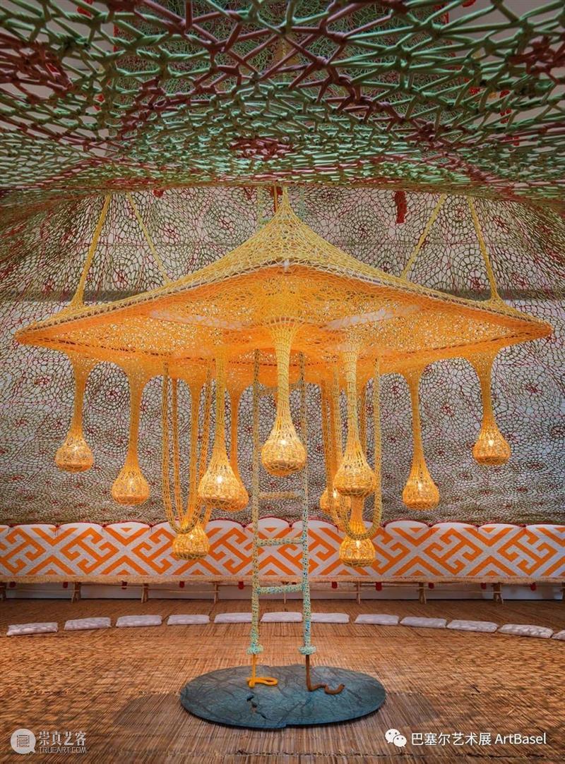巴西艺术家Ernesto Neto“自带香气”的雕塑作品 艺术家 巴西 雕塑 作品 香气 Ernesto 埃内斯托·内托 图片 Hetzler 艺廊 崇真艺客